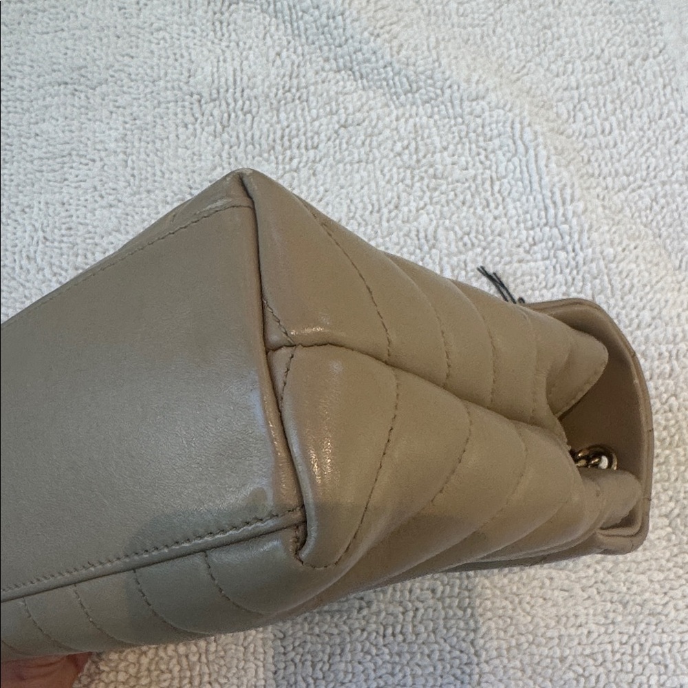 Yves Saint Laurent Tan Quilted Leather Chain Bag Lou Lou - Picture 5 of 7